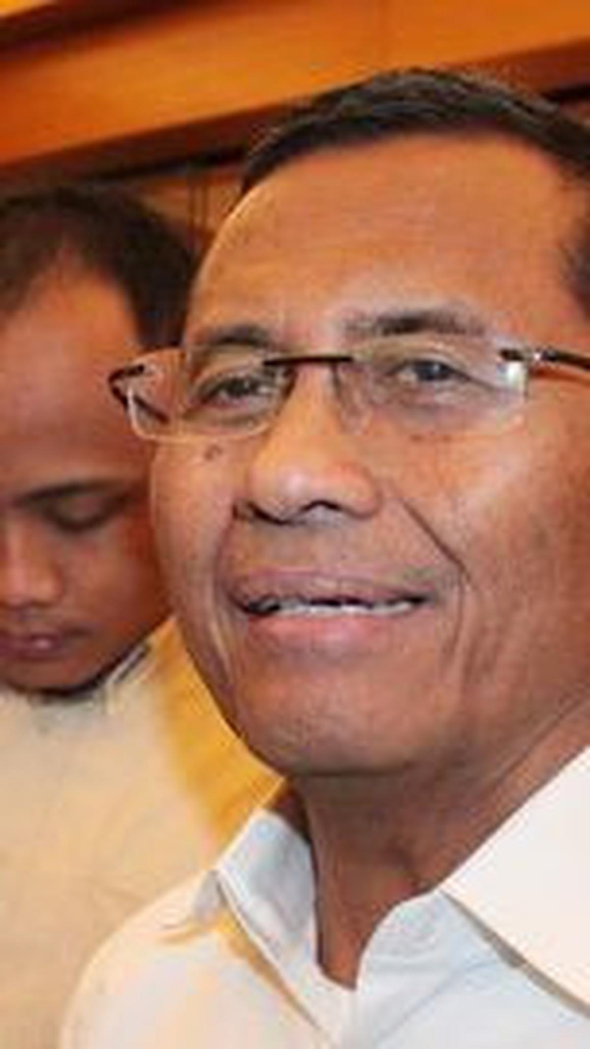 Profil Dahlan Iskan