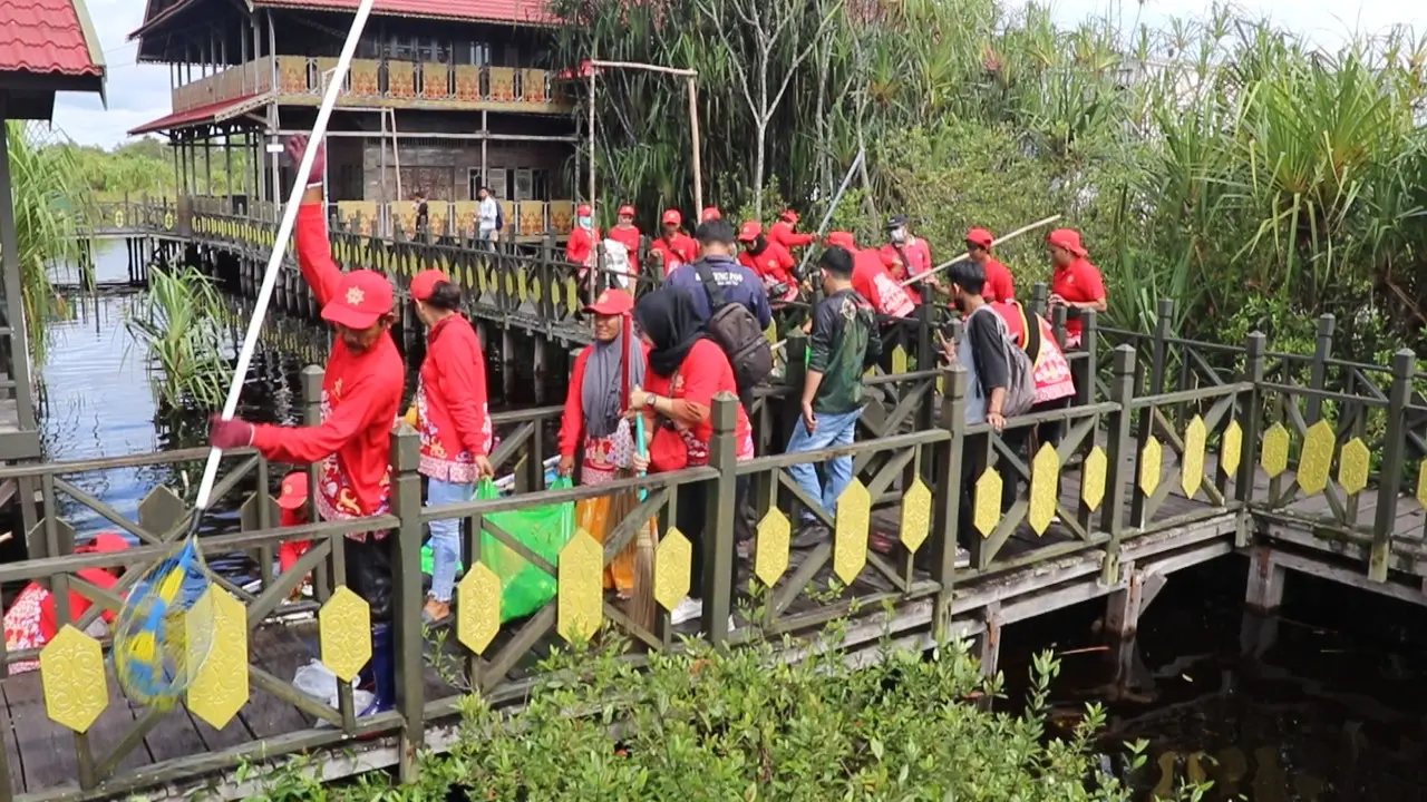 Gerakan Memungut Sampah