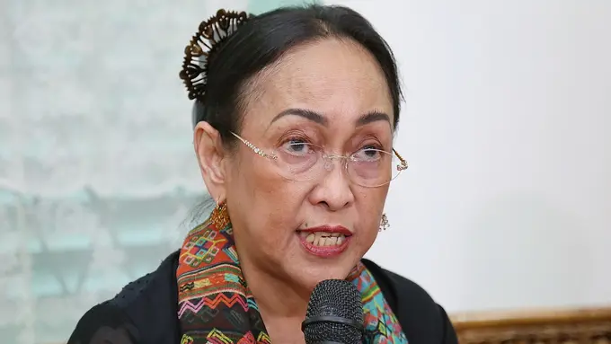 [Bintang] Sukmawati Soekarnoputri