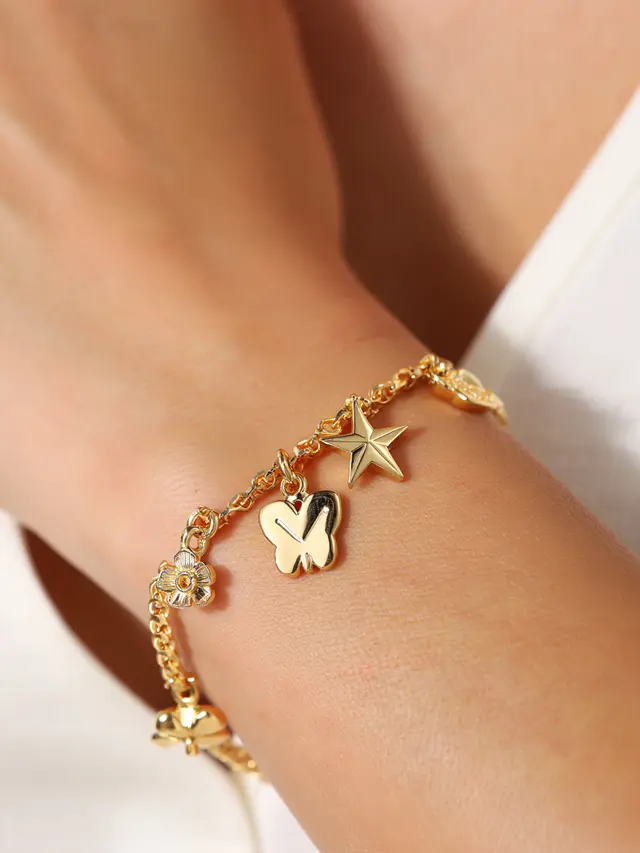 Model Gelang Emas 18 Karat Charm Unik