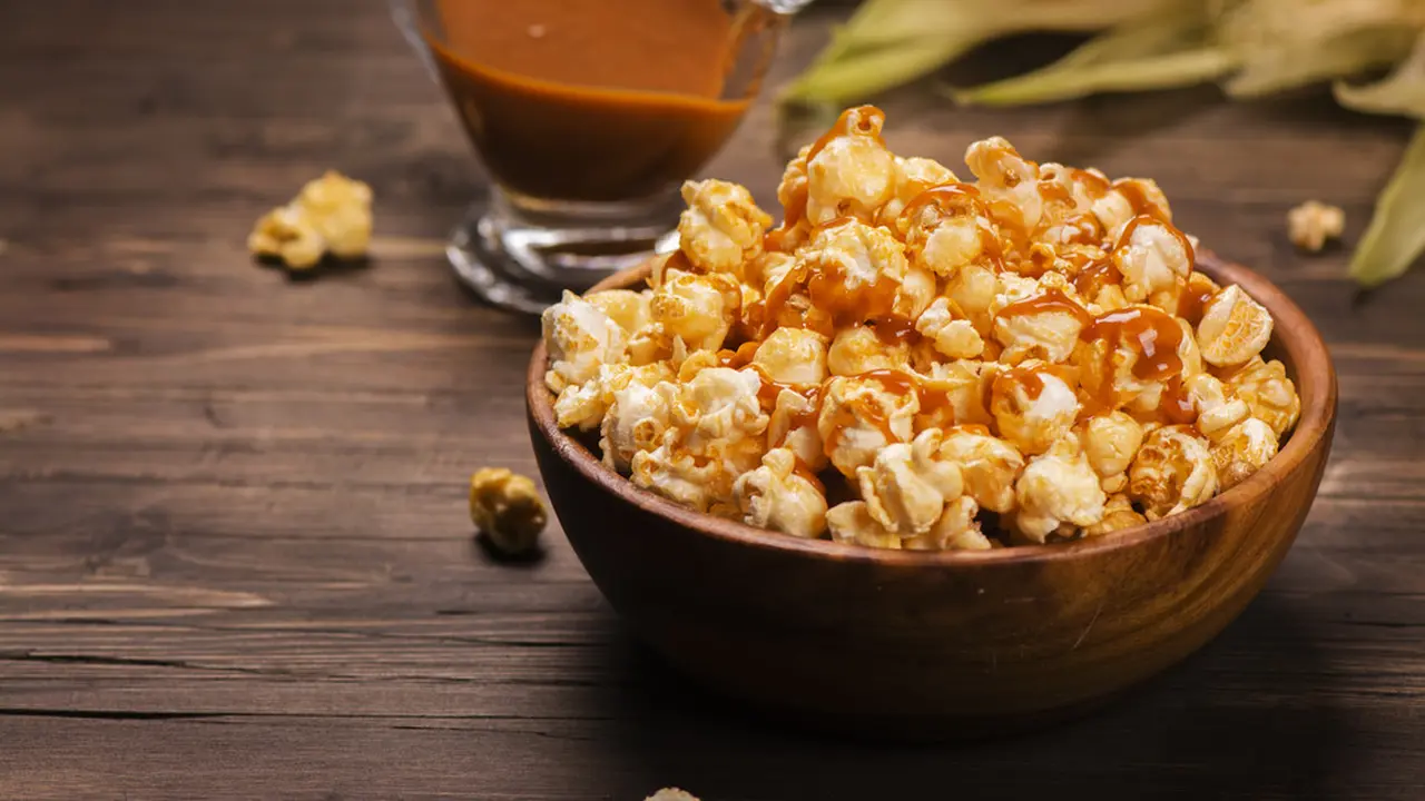 popcorn jagung karamel