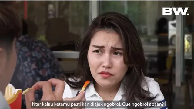 6 Potret Ayu Ting Ting Bertemu Keluarga Boy William, Masih Malu-Malu