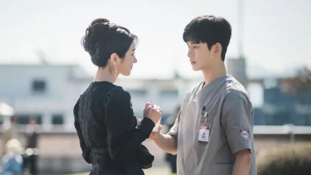 Deretan Aktris yang Pernah Jadi Lawan Main Kim Soo Hyun, Chemistry Tak Diragukan Lagi