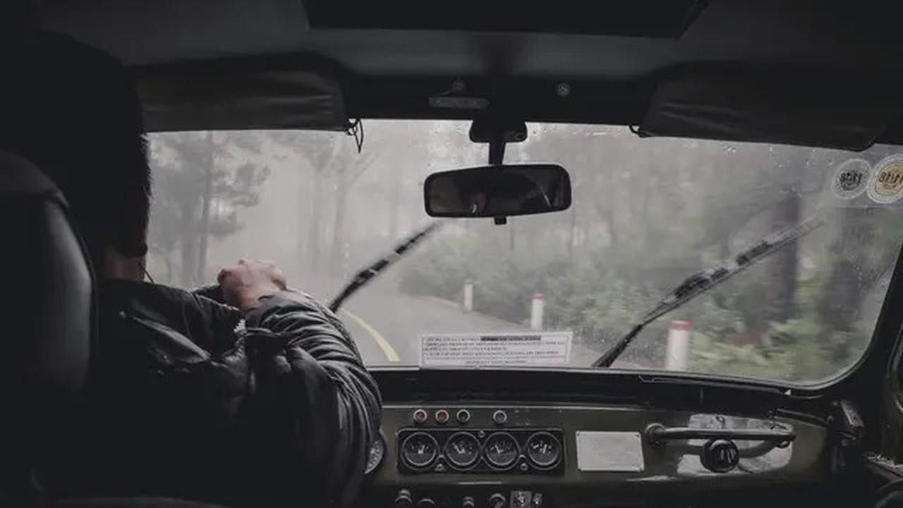 Asyik Nyetir, Pria Ini Tak Sengaja Tinggalkan Istri di Pom Bensin dan Baru Sadar Setelah 300 Km