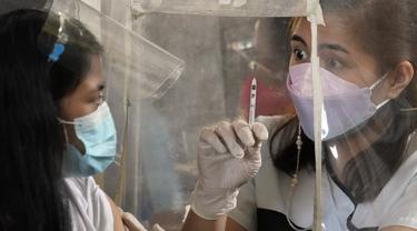 FOTO: Kemunculan COVID-19 Varian Omicron Picu Alarm Baru di Filipina