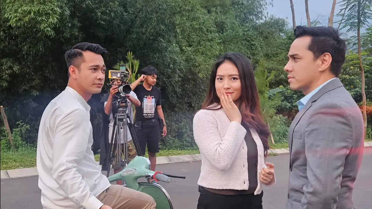 Saat Eza Gionino Bintang Sinetron Cinta di Ujung Sajad Nyasar ke Lokasi Syuting Ketika Cinta Memanggilmu