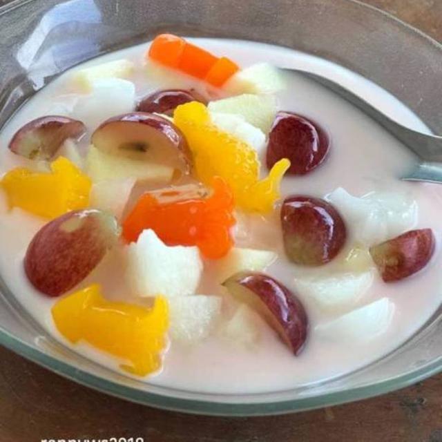 Resep Menu Berbuka Puasa Es Buah Kuah Yoghurt Yang Segar Dan Unik