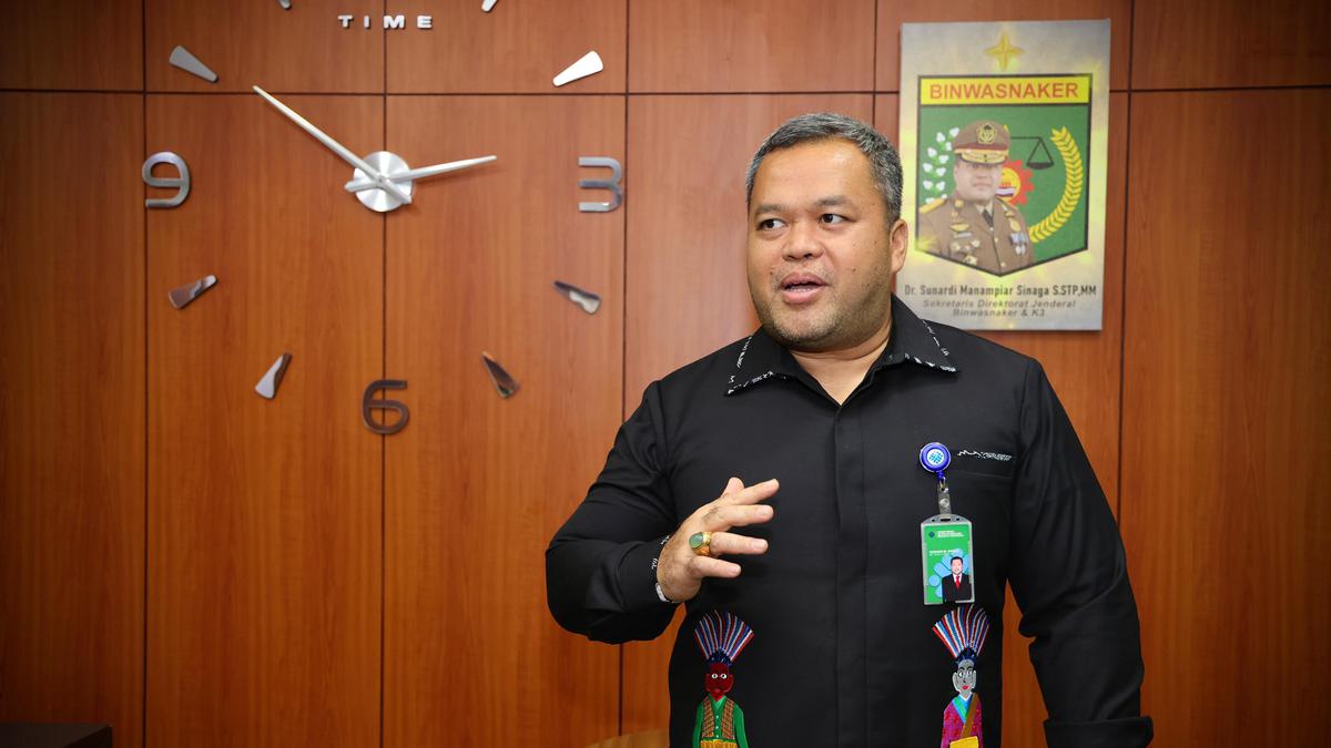 94 WNA Didepak dari KEK Sei Mangkei, Kemnaker Tegaskan Aturan yang Berlaku