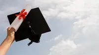 Cara Penulisan Gelar yang Benar di Indonesia, dari Diploma sampai Doktor