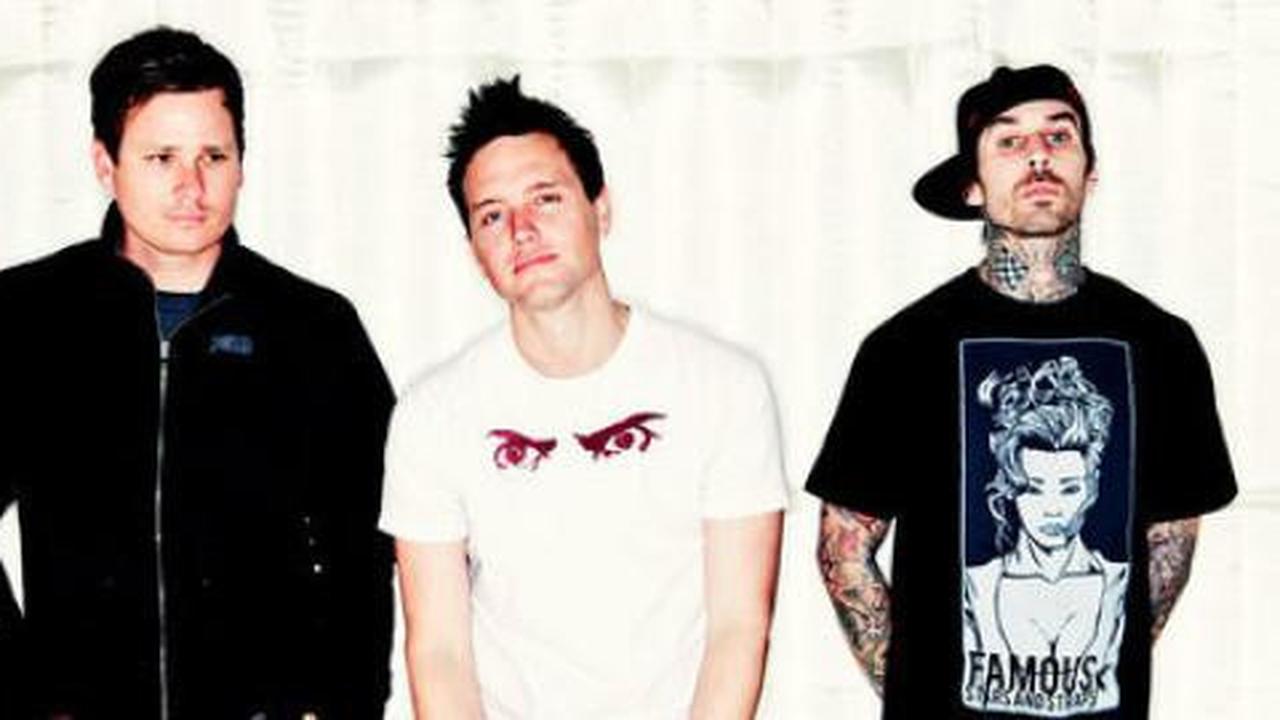 Sambut Natal, Blink 182 rilis 'DOGS EATING DOGS