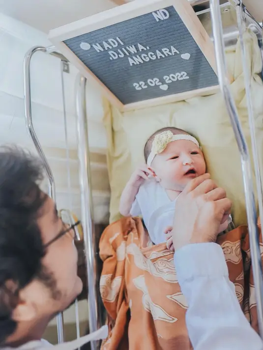 Nadine Chandrawinata dan Dimas Anggara (Instagram/nadinelist)