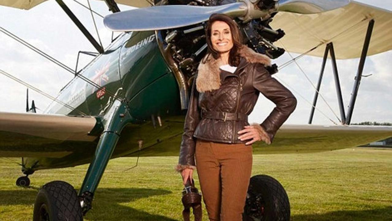 Pilot cantik ini akan terbang lintasi 23 negara sendirian