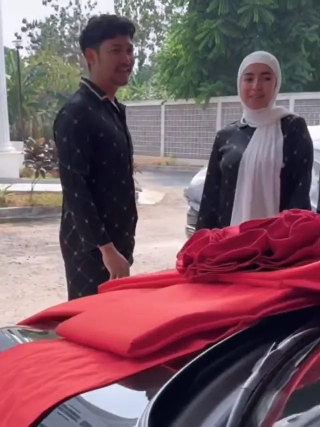 Angga Wijaya ultah ke-36