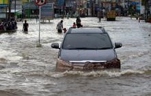7 Tanda Mobil Bekas Terendam Banjir yang Wajib Anda Tahu