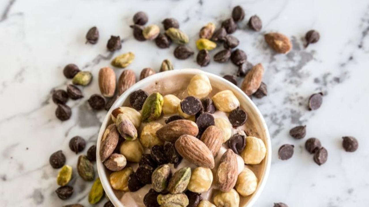 8 Makanan Sehat yang Bisa Menambah Berat Badan, Mulai dari Kacang-kacangan hingga Pasta