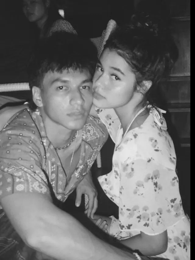 Jefri Nichol dikabarkan menjalin kasih dengan Maria Theodore