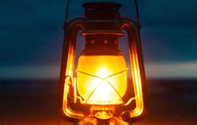 Unsur dari Bahan Kuno Ini Ternyata Bisa Simpan Energi untuk Menyalakan Lampu
