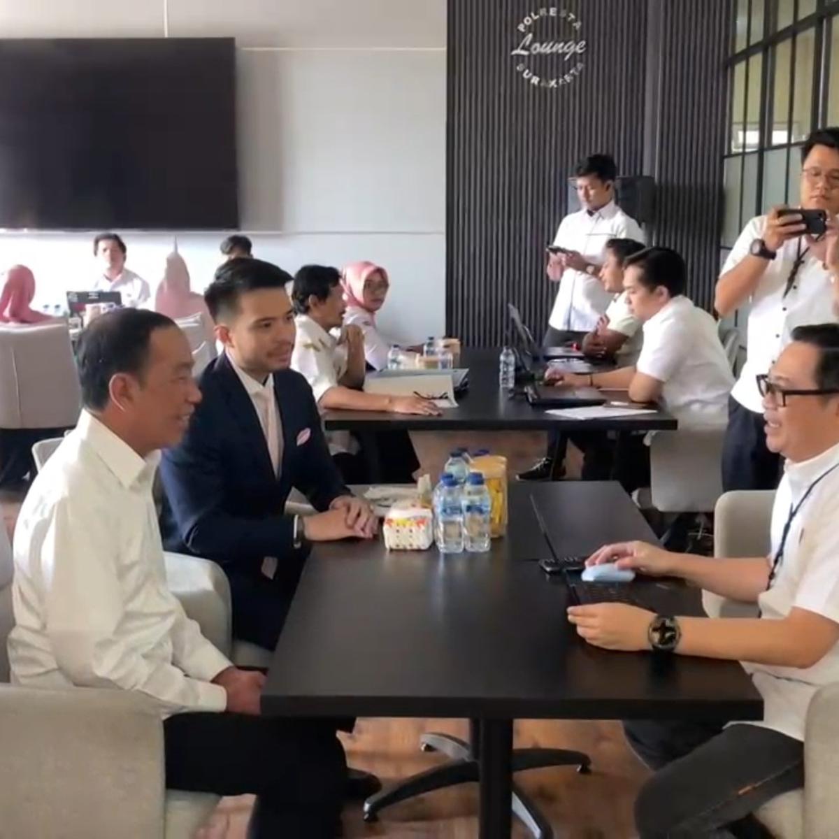 Jokowi diperiksa polisi