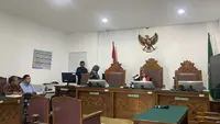 KPK Tak Hadir, Sidang Praperadilan Eks Wamen Imipas Silmy Karim Ditunda