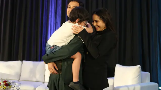 [Fimela] Raffi Ahmad dan Nagita Slavina