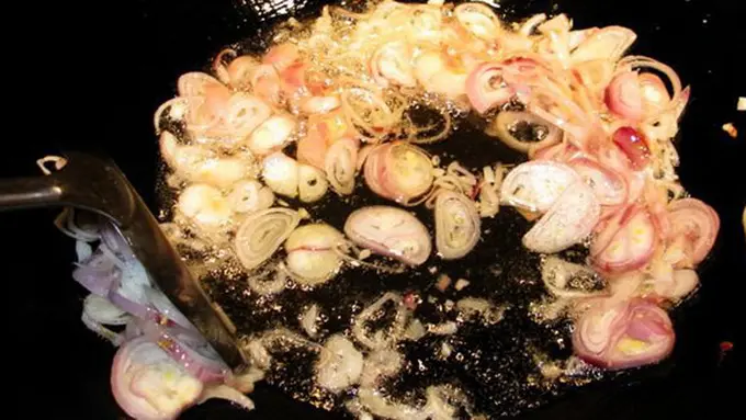 copyright Tigers & Strawberries