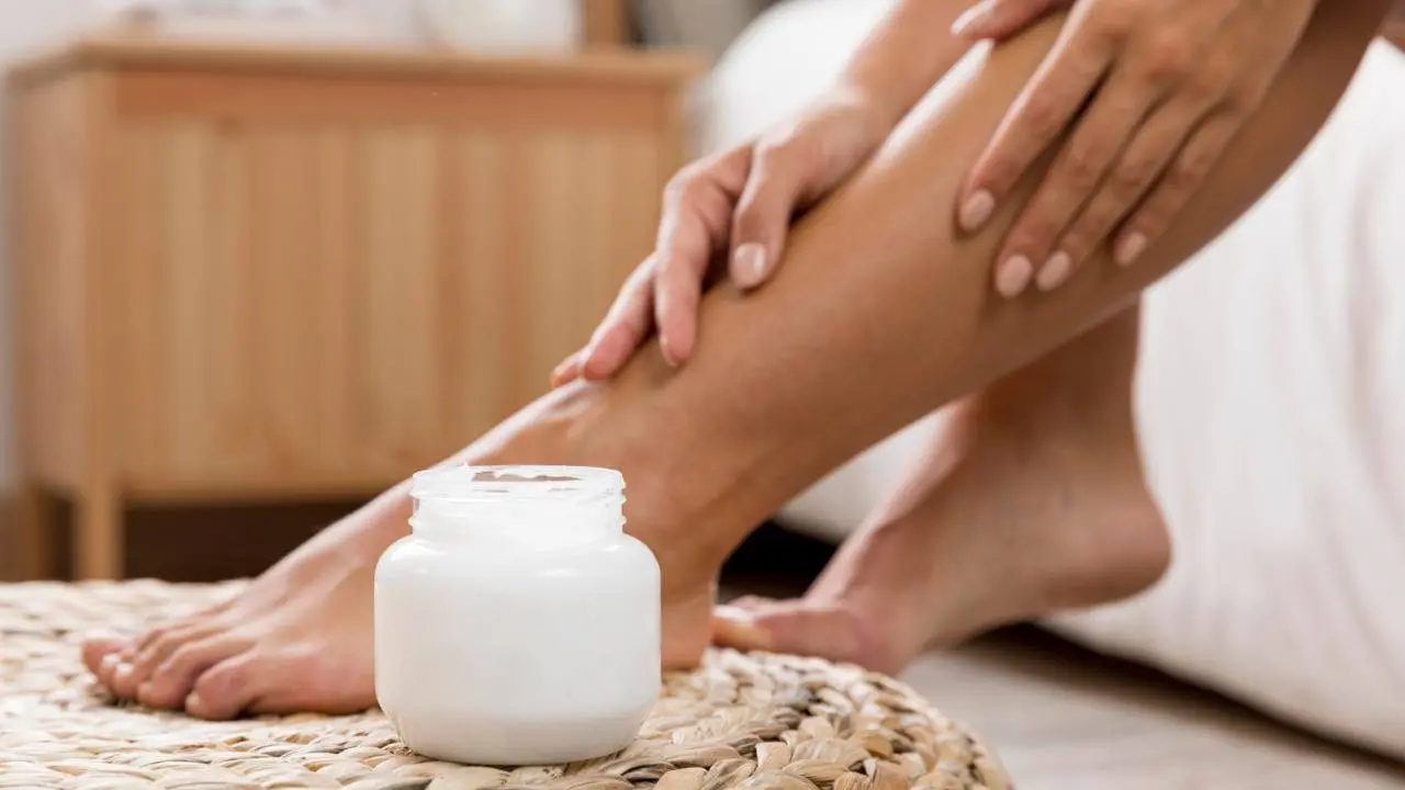 Ilustrasi foot cream.