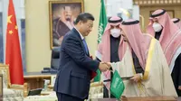 Presiden China Xi Jinping mengunjungi Arab Saudi dan langsung bertemu dengan Raja Salman bin Abdulaziz Al Saud. (Xinhua)