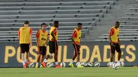 Van Gaal Pasang Kamera di Lapangan Latihan MU