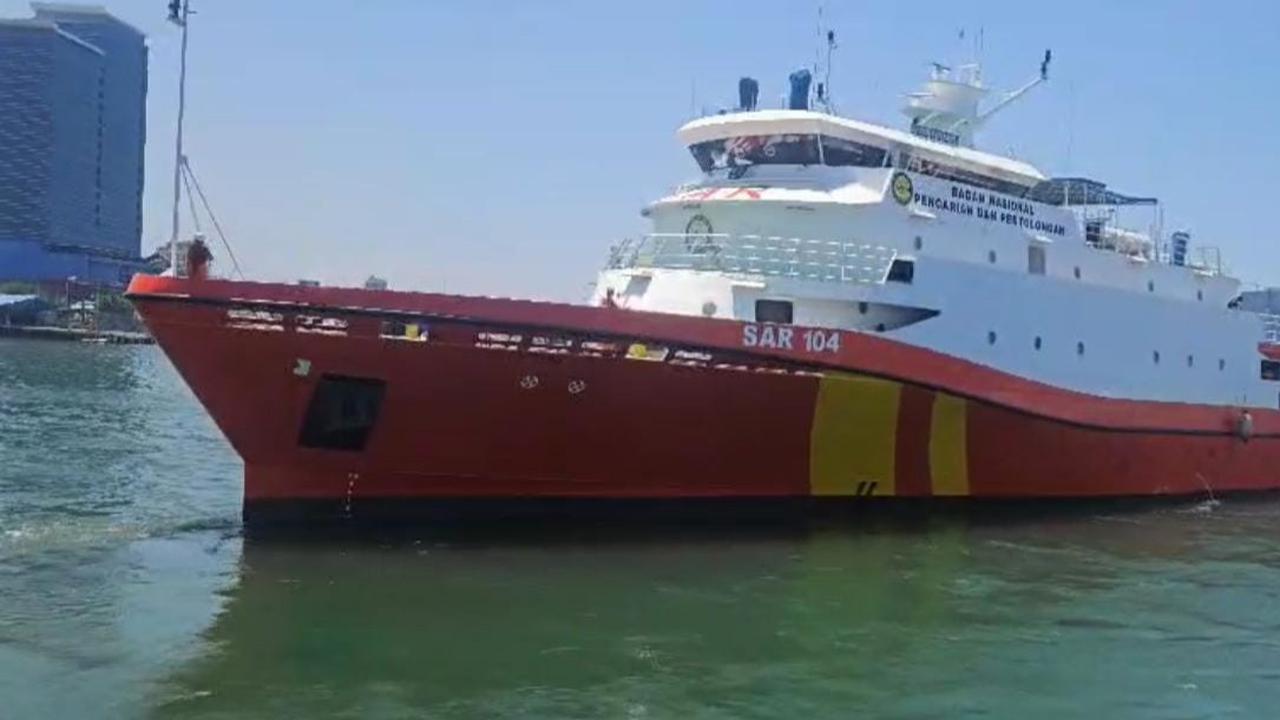 8 Jam berlayar, Kapal Ambulans Melayani Warga Pulau Terluar Hilang Kontak di Selat Makassar
