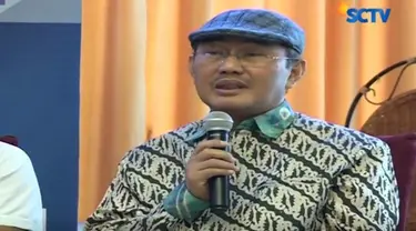 Ketua Ikatan Cendekiawan Muslim Indonesia (ICMI) Profesor Jimly Asshiddiqie menyatakan pemerintah bisa menjelaskan maksud diterbitkannya Perppu Ormas