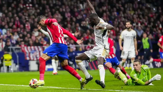 Foto: Penampilan Spartan Atletico Madrid Saat Menumbangkan Real Madrid di Copa del Rey