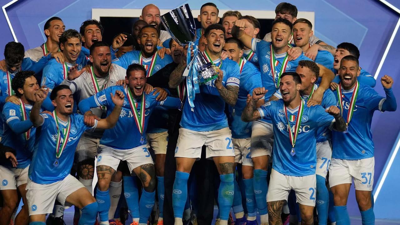 FOTO: Napoli Juara Piala Super Italia 2025