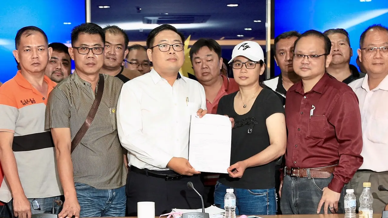 Perjuangan Ibu Tunggal Tuntut Grab Usai Dipecat Sepihak