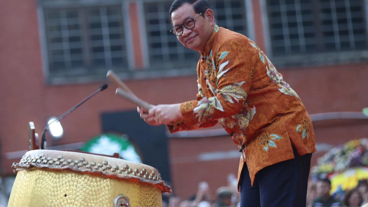 FOTO: Kemeriahan Cap Go Meh Jakarta Warnai Ibu Kota