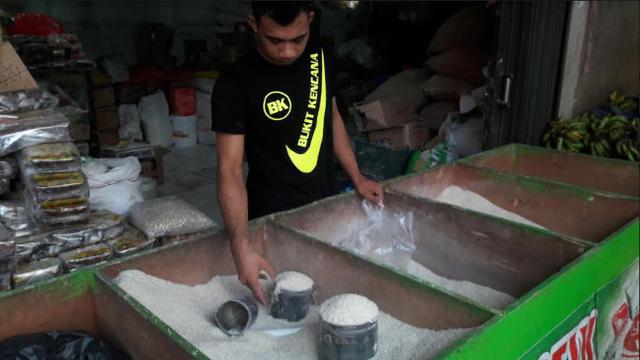 Jual Beras Medium Di Atas Harga Eceran Pedagang Bakal Kena Sanksi Bisnis Liputan6 Com