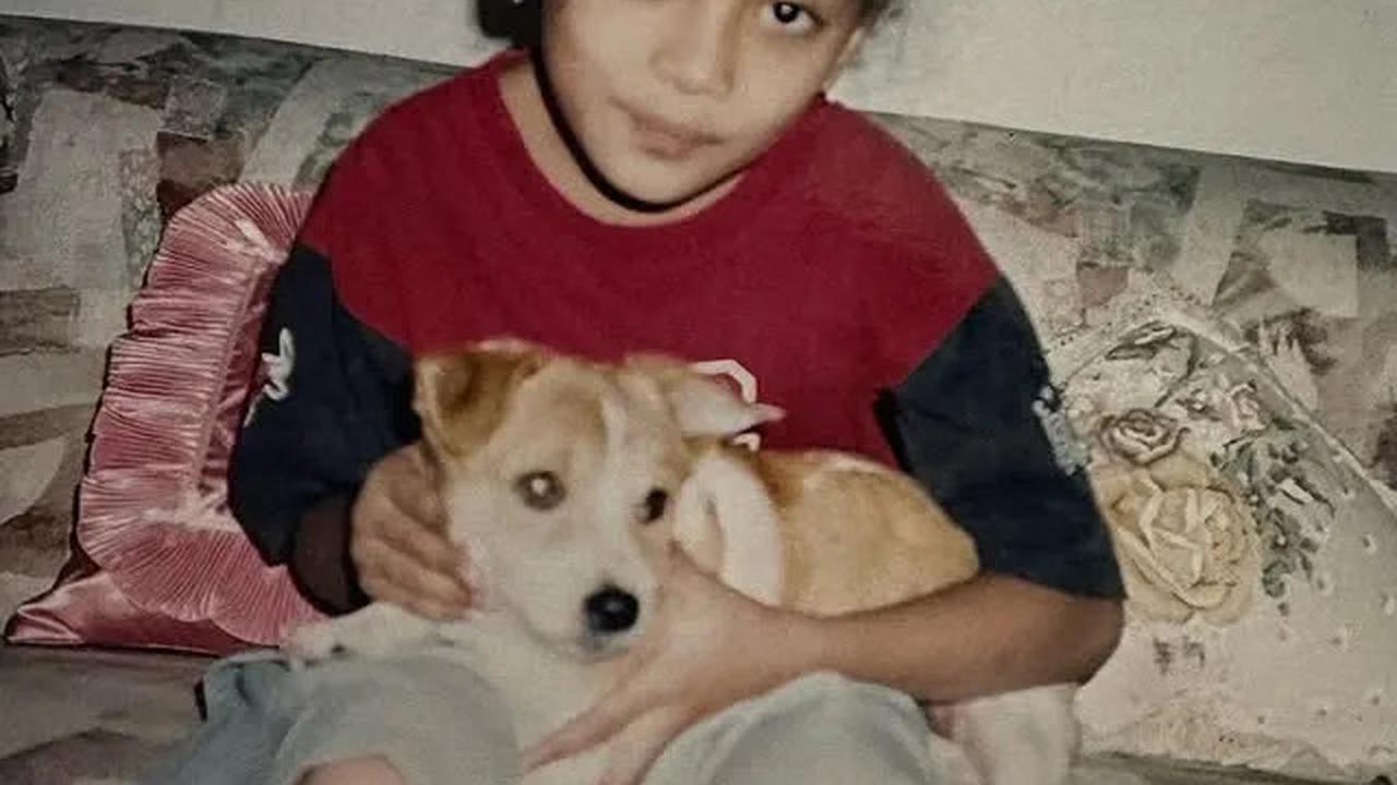 7 Potret Masa Kecil Erika Carlina, Cantik Dari Dulu