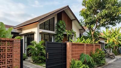7 Warna Pagar Rumah yang Tidak Cepat Terlihat Kusam Karena Debu, Hemat Biaya Perawatan