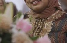 Momen Istri Anies Bersalaman dan Berbincang Santai dengan Puan, Bahas Apa?