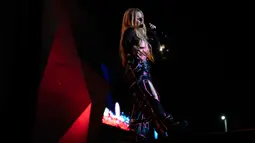 Penyanyi sekaligus penulis lagu asal Kanada, Avril Lavigne tampil dalam festival musik Rock in Rio di Rio de Janeiro, Brasil, 9 September 2022. Avril Lavigne tampil di Sunset Stage, bukan di ruang terbesar di Rock in Rio, Mundo Stage. (AP Photo/Bruna Prado)