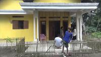 Rumah warga di Pekon Banyu Urip, Kecamatan Wonosobo, Kabupaten Tanggamus, Lampung, yang jadi TKP perampokan. (Liputan6.com/ Ardi Munthe)