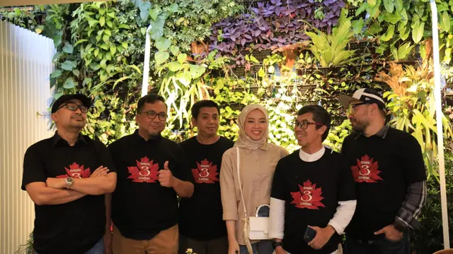 Para pemain dan kru film Ranah 3 Warna