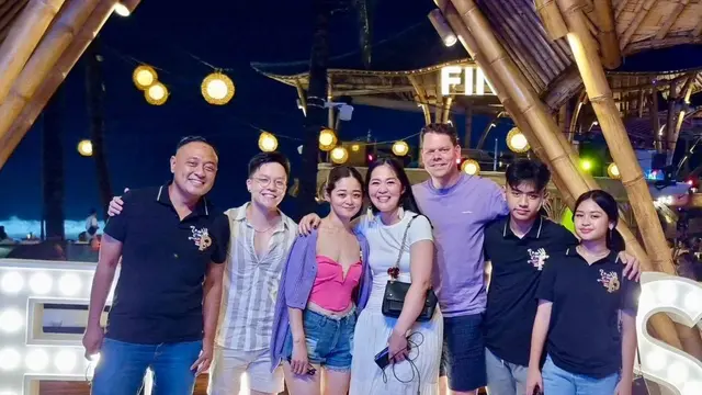 7 Momen Gracia Indri dan Gisela Cindy Liburan Bareng ke Bali