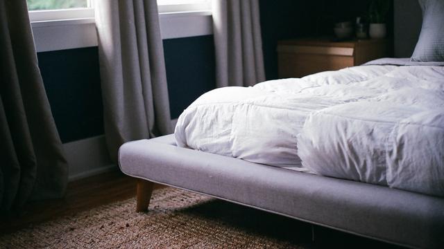 Ilustrasi tempat tidur