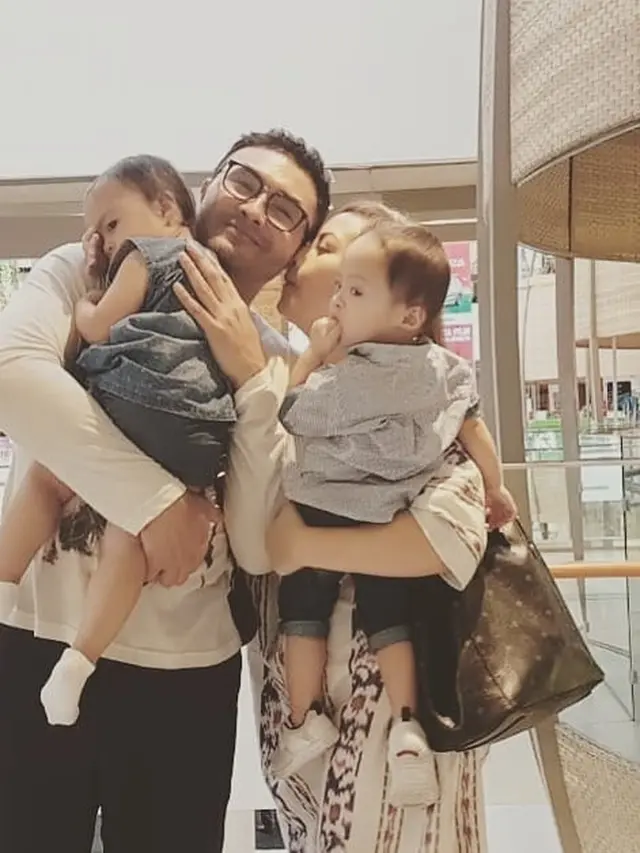 [Fimela] Surya Saputra dan Cynthia Lamusu