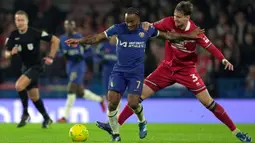 Hujan gol terjadi saat Chelsea menjamu Middlesbrough pada leg kedua semifinal Carabao Cup 2023/2024. The Blues menang telak 6-1 atas tim divisi dua tersebut. (AP Photo/Kin Cheung)