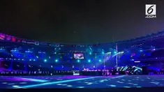 Pada H-1 penutupan Asian Games 2018, salah satu anggota Super Junior membocorkan suasana panggung di Stadion Utama Gelora Bung Karno, Senayang.