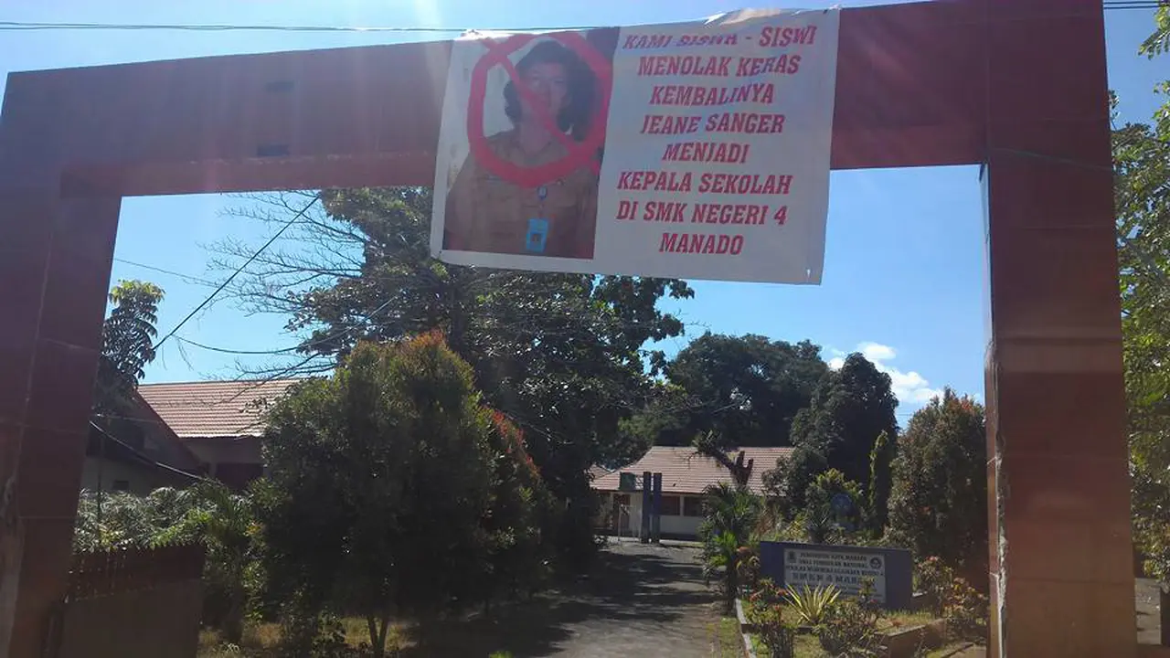 Aksi Mogok Ratusan Siswa Manado Masuki Hari ke-2