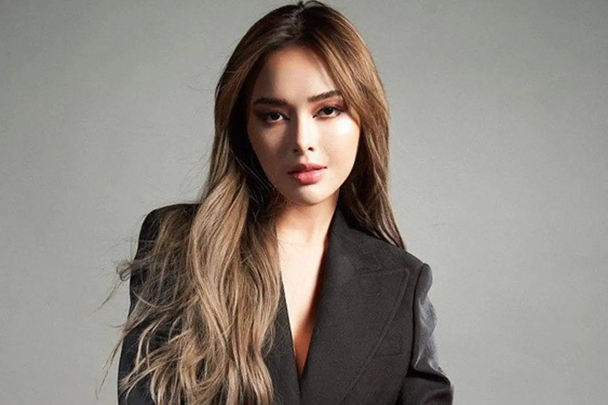 7 Gaya Pemotretan Terbaru Amanda Manopo Disebut Bikin Pangling, Hidungnya Jadi Sorotan