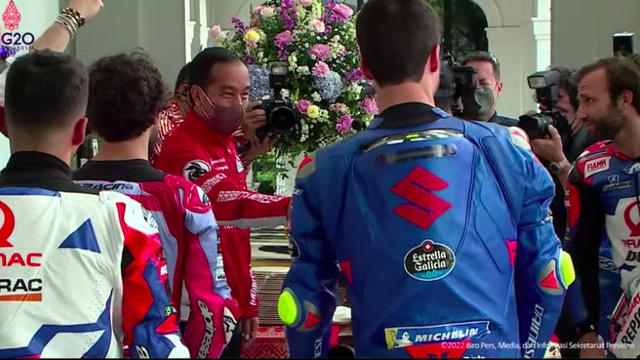 Deretan Potret Keseruan Parade Pembalap MotoGP di Istana Merdeka