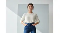 7 Model Celana Panjang untuk Wanita Pendek, Trik Tampil Jenjang dan Proporsional